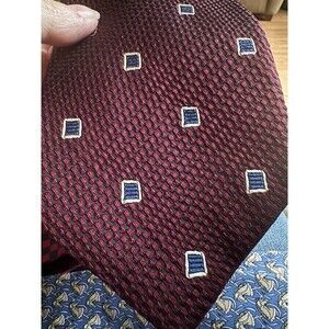 Lands End‎ Men’s Necktie Maroon Geometric 100% Silk USA NWOT 3.5” X 57”